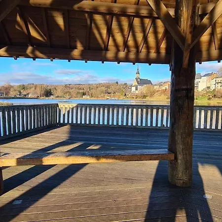 Le Salmoyard, Au Bord Du A